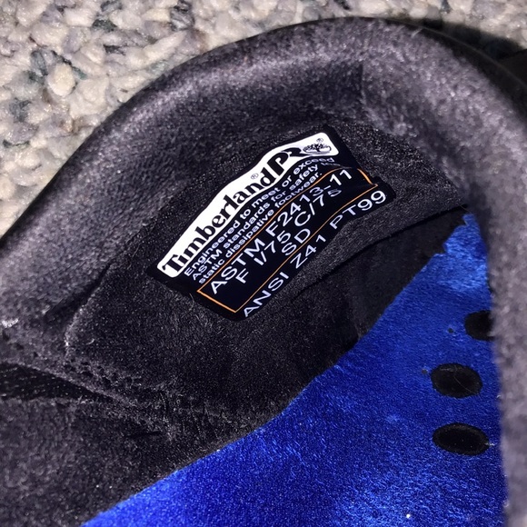 🚨 MOVING SALE🚨 Timberland Pro Anti-fatigue Shoes - Picture 3 of 5